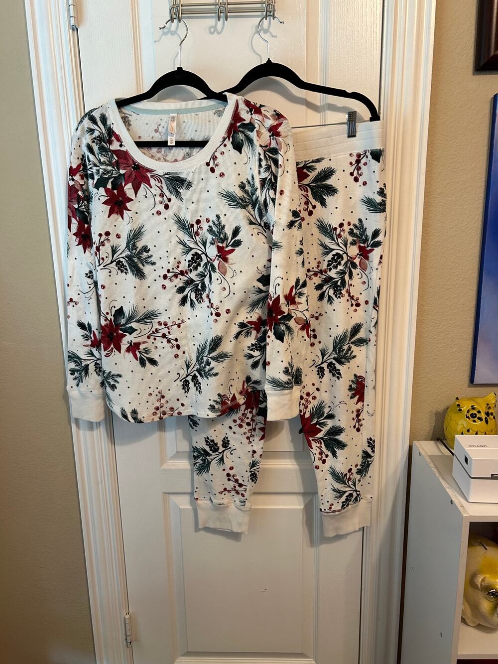 Gilligan & O'Malley Pants & Top PJ Set Poinsettia XL